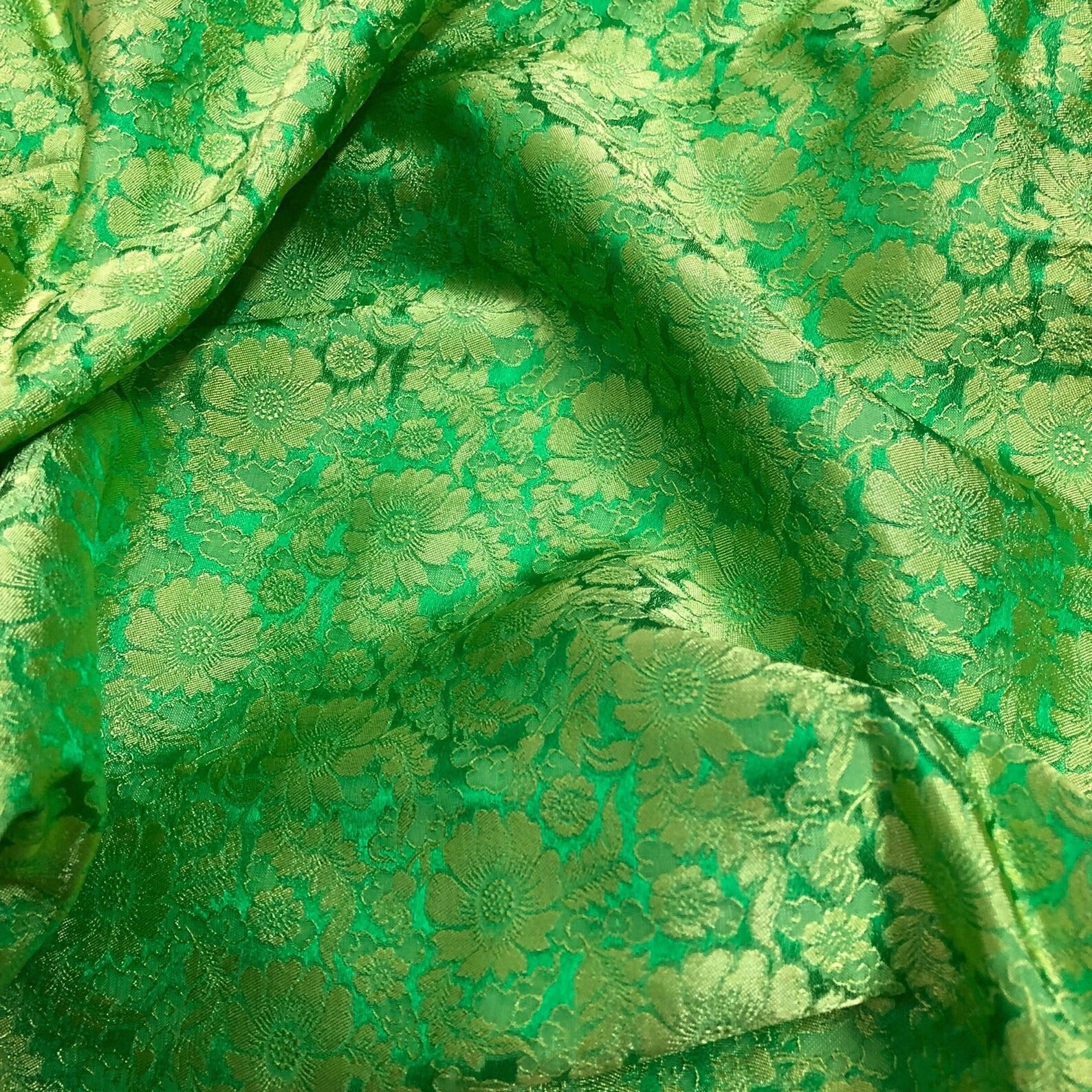 Green Chrysanthemum Mulberry Silk Fabric by the Yard – Vietnam