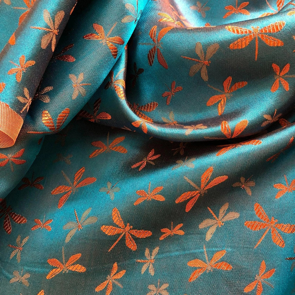 Handwoven Patterned Mulberry Silk Fabric by the Yard – Vietnam