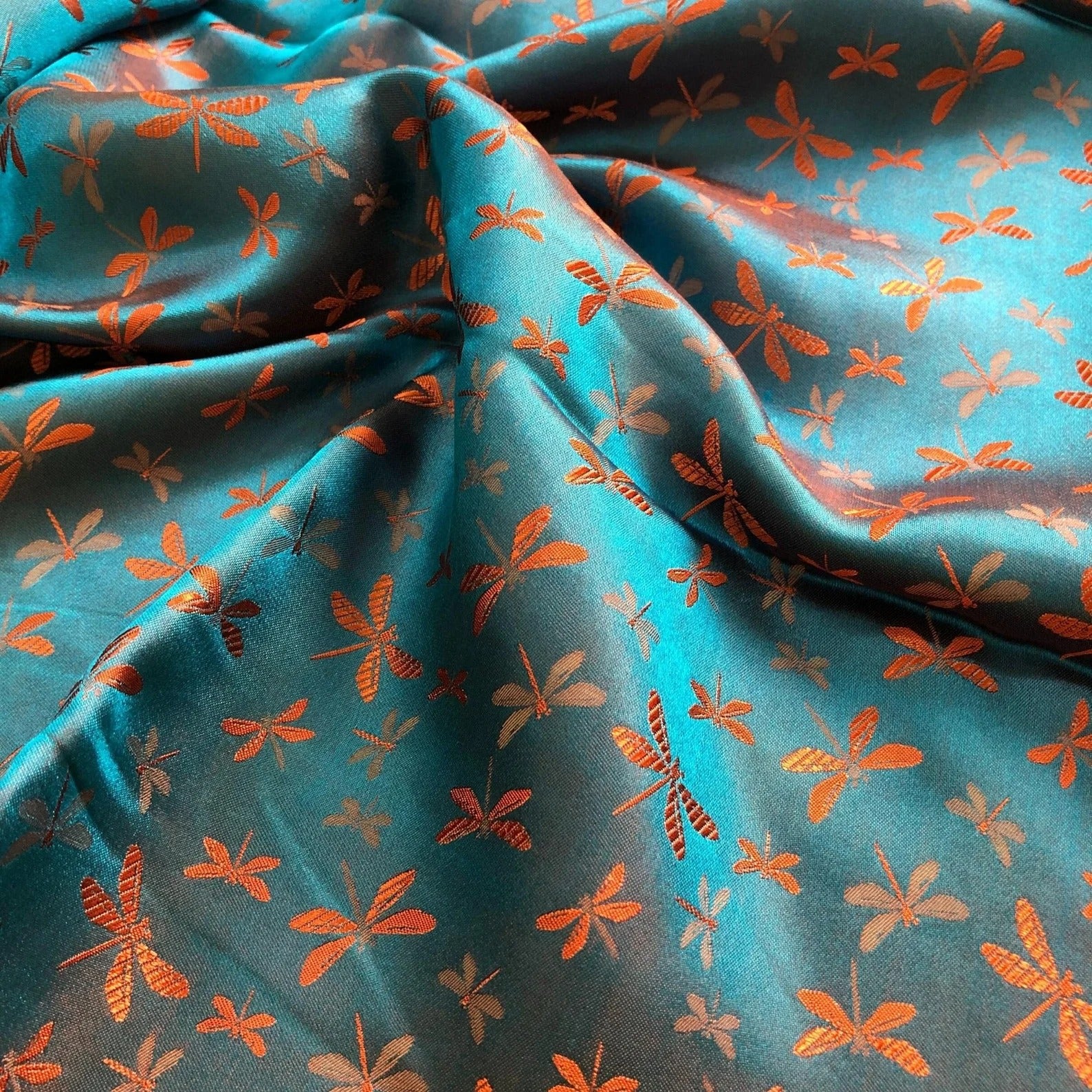 Handwoven Patterned Mulberry Silk Fabric by the Yard – Vietnam