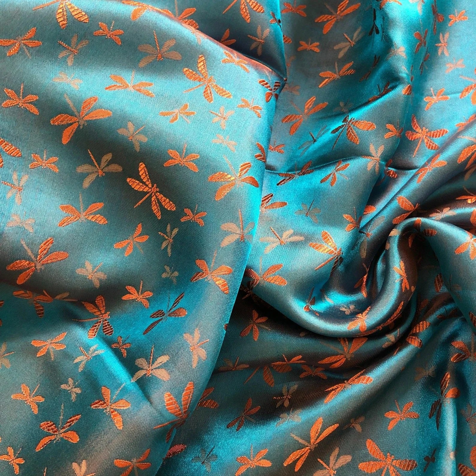 Handwoven Patterned Mulberry Silk Fabric by the Yard – Vietnam